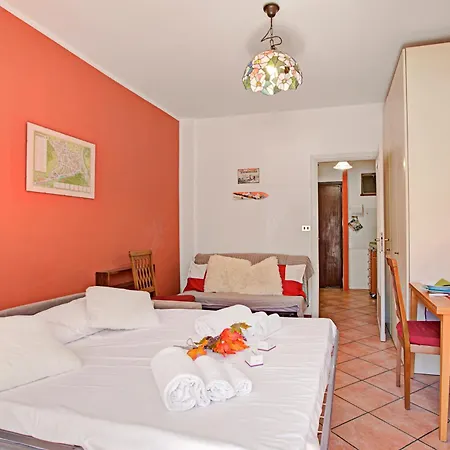 Bardonest - Happy باردونيكيا